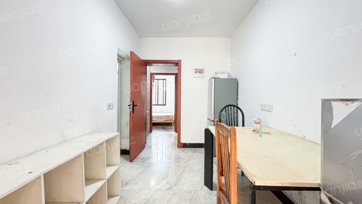 石化十村二手房实景图