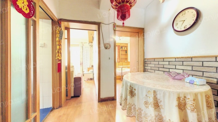 定安里二手房实景图