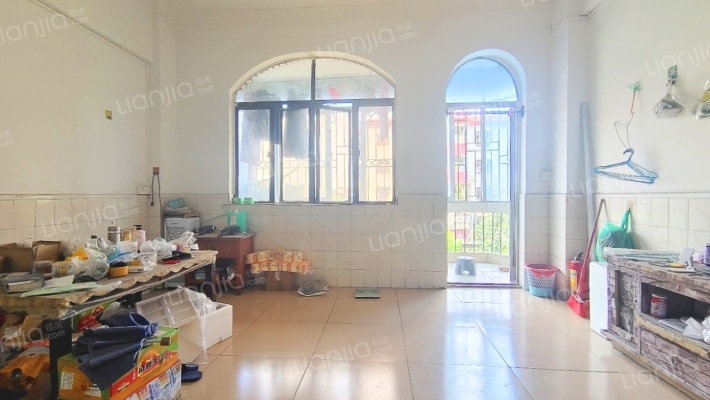 银河楼二手房实景图