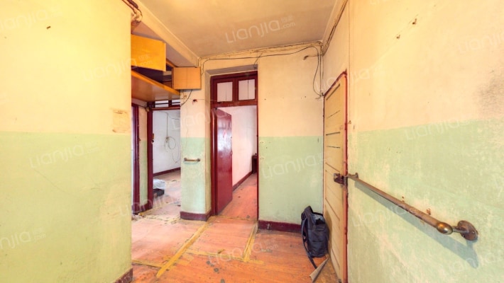 镇江路二手房实景图