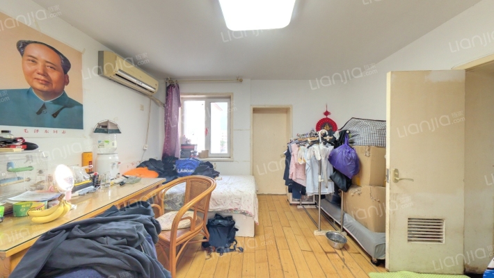 模式口中里二手房实景图