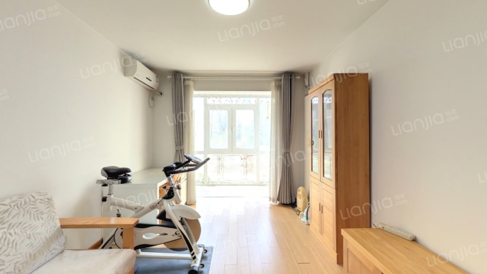 万科城市花园二手房实景图