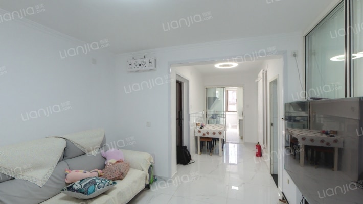 兴政街二手房实景图