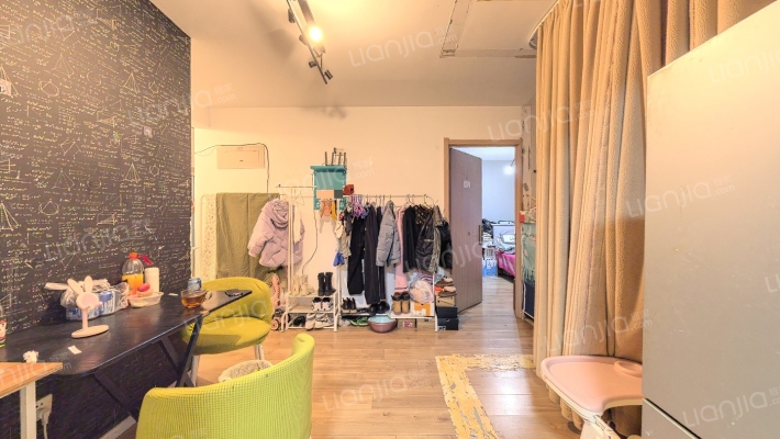 棠颂雅苑二手房实景图