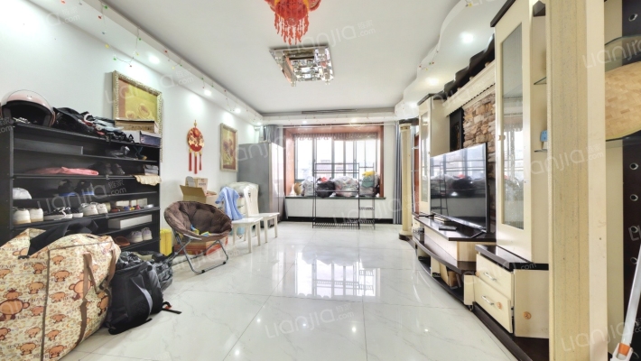 宜达新居二手房实景图