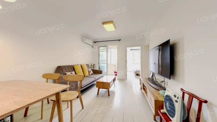 鹤沙航城汇诚佳苑二手房实景图