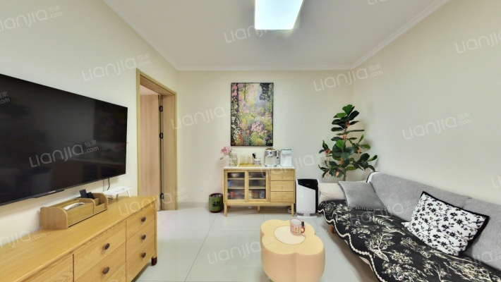 维纳阳光花园南区二手房实景图