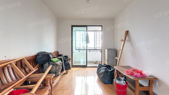 尚水湖畔淼园二手房实景图