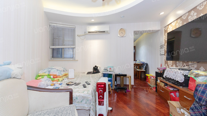 卢湾教师公寓二手房实景图