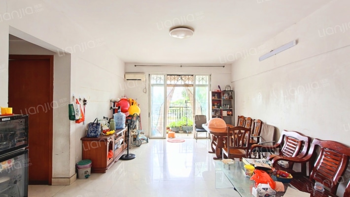 金业名居二手房实景图