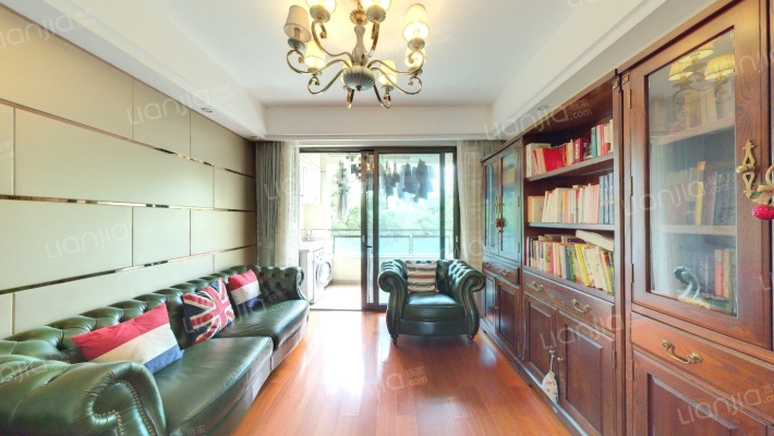 仁恒东郊花园二手房实景图