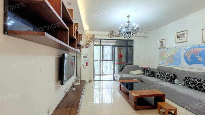 艺锦湾二期二手房实景图