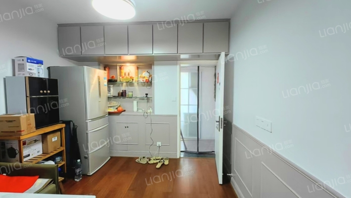 富润里二手房实景图