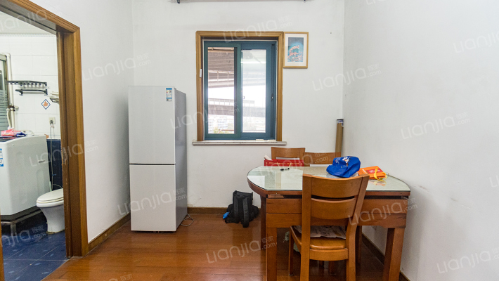 金台三居二手房实景图