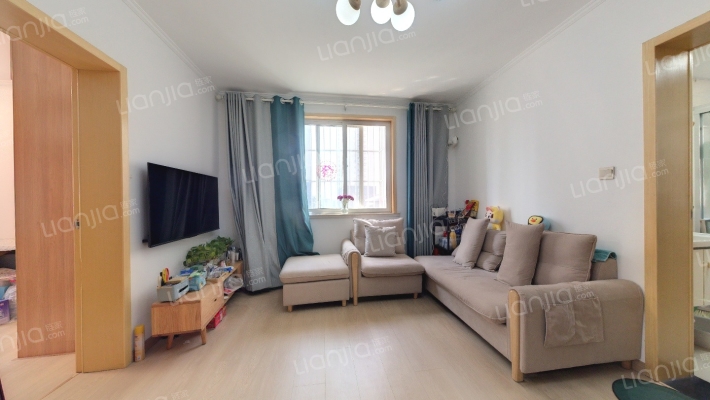 建绿新苑二手房实景图