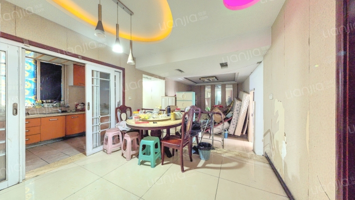 佳居花园A区二手房实景图