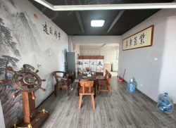 整租·仁济新村 6室2厅 南_仁济新村租房