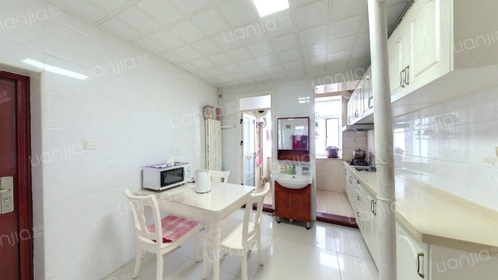 马池口红冶家属院二手房实景图