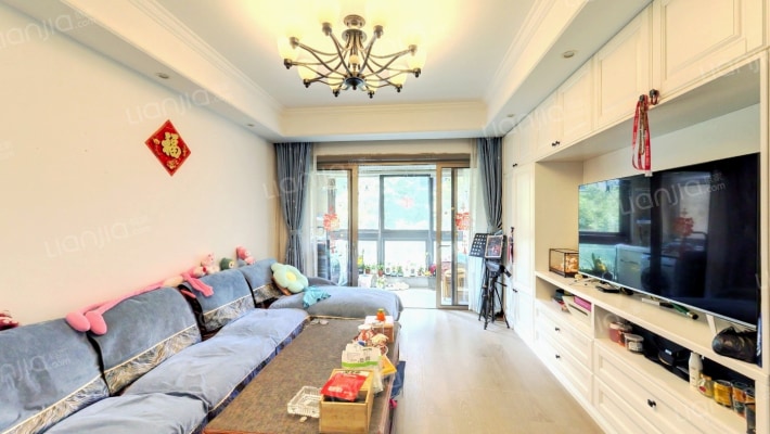 地产尚海郦景二手房实景图