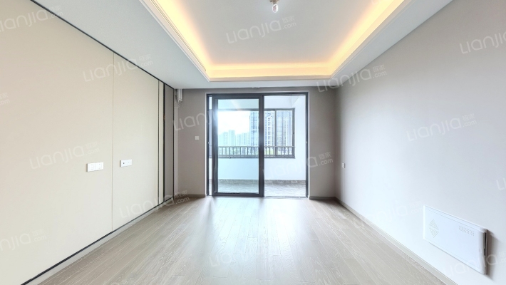 新城水岸云际二手房实景图