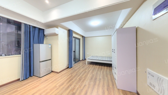 滨湖新地城二手房实景图