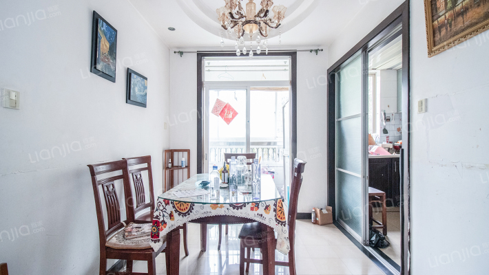 东陆锦悦苑二手房实景图