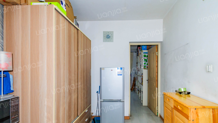 高兴花园二三四街坊二手房实景图