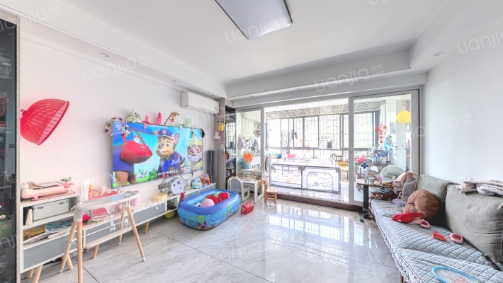 金利蓝湾新城二手房实景图