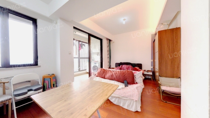 信义嘉庭二期二手房实景图