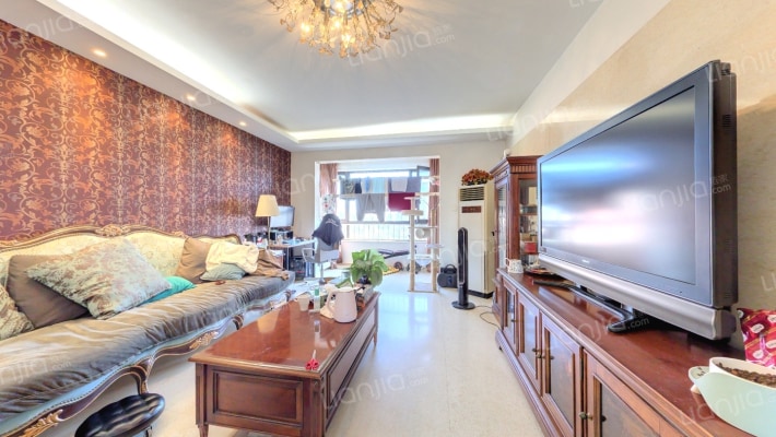 润枫水尚东区二手房实景图