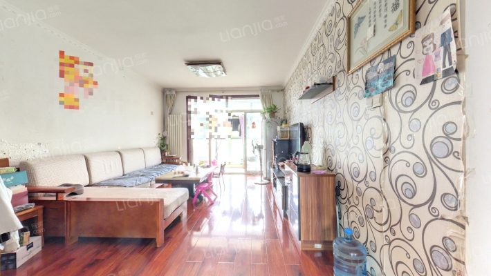 名都苑二手房实景图