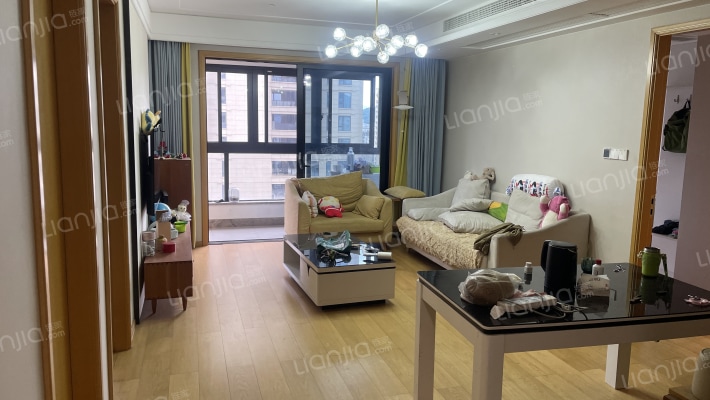 颐园二手房实景图