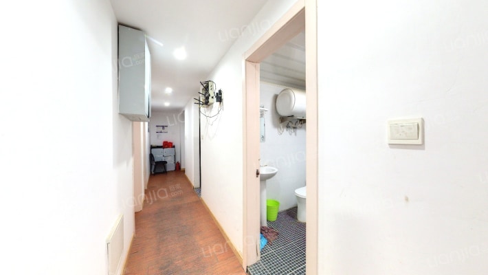 绿地中央广场四期二手房实景图