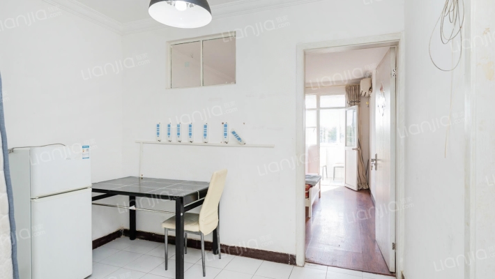 华陇建中小区二手房实景图