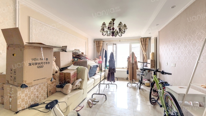 红木林南区二手房实景图