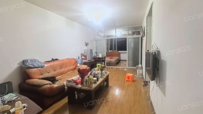 双桥路240号二手房实景图