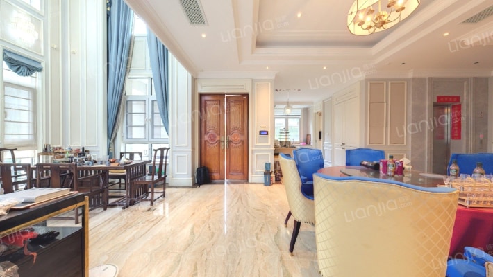 绿地海珀风华(别墅)二手房实景图