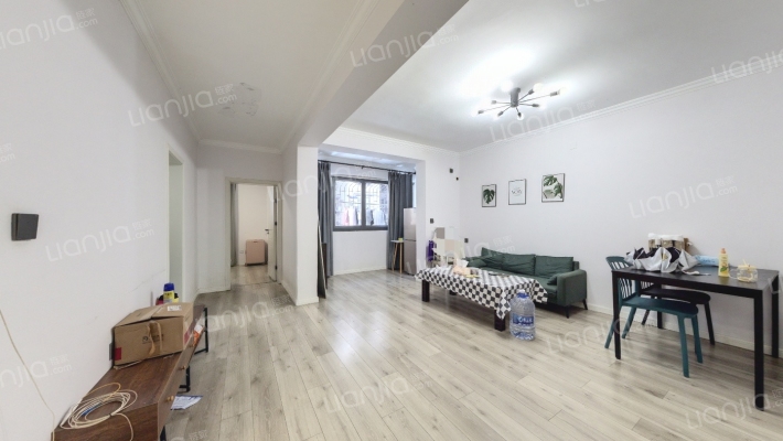 颐乐园小区二手房实景图