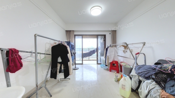 绿地城泊语湾二手房实景图