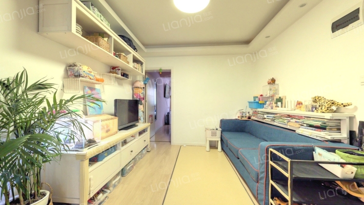 万峰小区二手房实景图