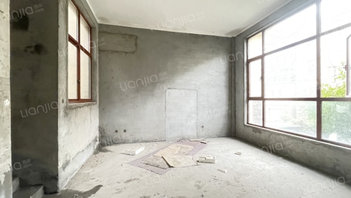 迴峰庄园二手房实景图