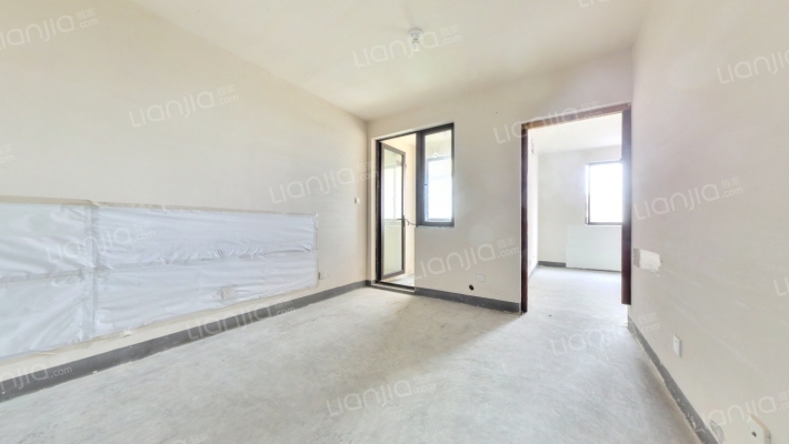 崧泽华城昱翠雅苑二手房实景图