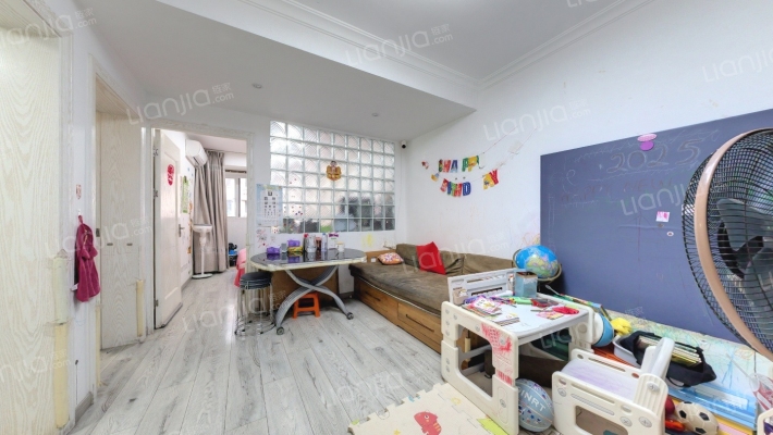 齐七小区二手房实景图