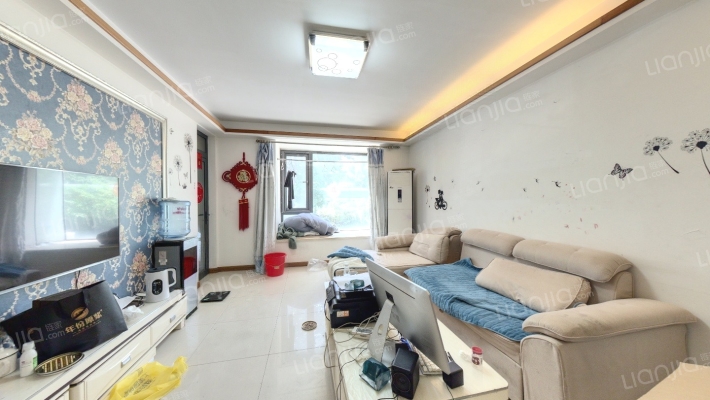 东郊小镇第二街区二手房实景图