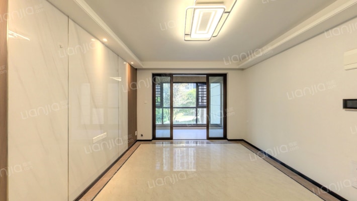 保利海德公园二手房实景图