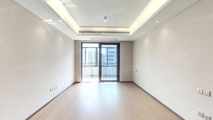 花语熙岸府二手房实景图