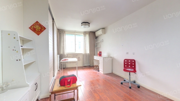 鞍山七村二手房实景图