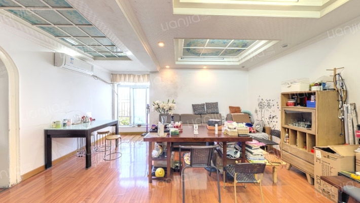 湖景大厦二手房实景图