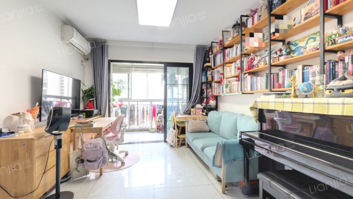 威尼斯水城第十六街区二手房实景图