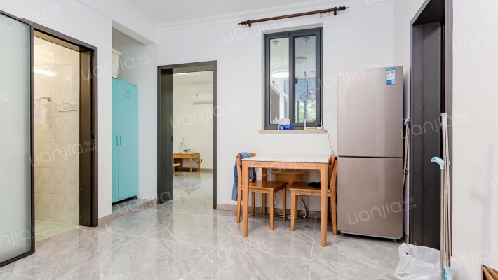 万荣小区二手房实景图